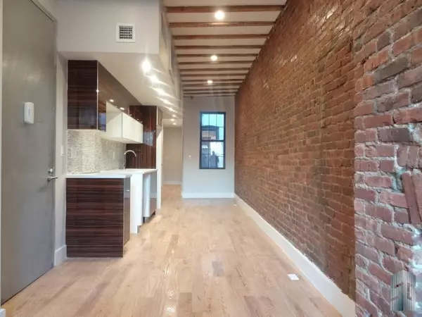 4 bedrooms apartment for rent in Crown Heights - Brooklyn, New York
