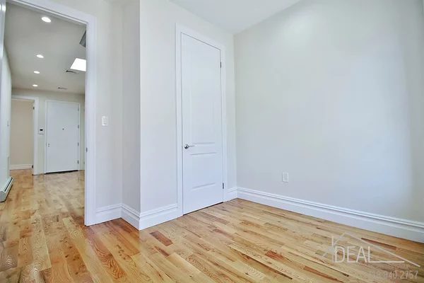 4 bedrooms apartment for rent in Brownsville - Brooklyn, New York