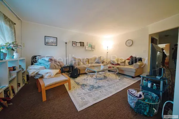2 bedrooms apartment for rent in Astoria - Queens, New York