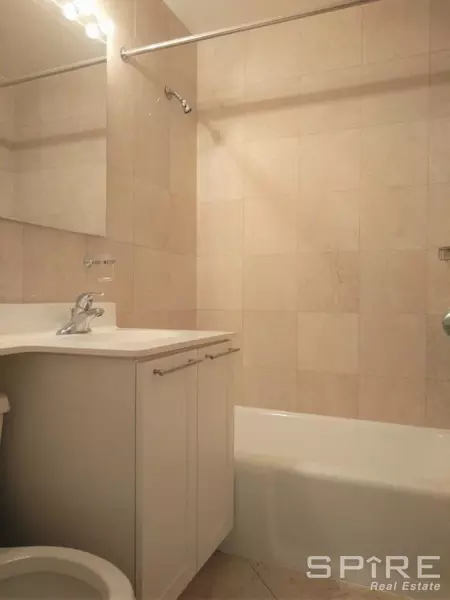 3 bedrooms apartment for rent in Midtown West - Manhattan, New York