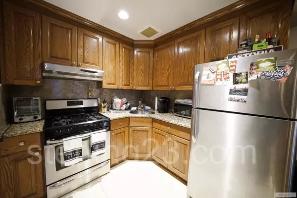 2 bedrooms apartment for rent in Astoria - Queens, New York