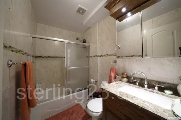 2 bedrooms apartment for rent in Astoria - Queens, New York