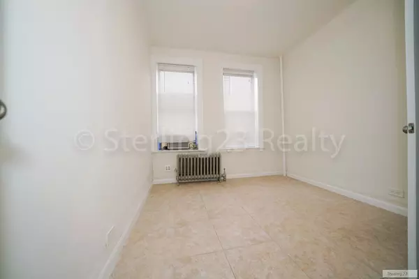 2 bedrooms apartment for rent in Astoria - Queens, New York