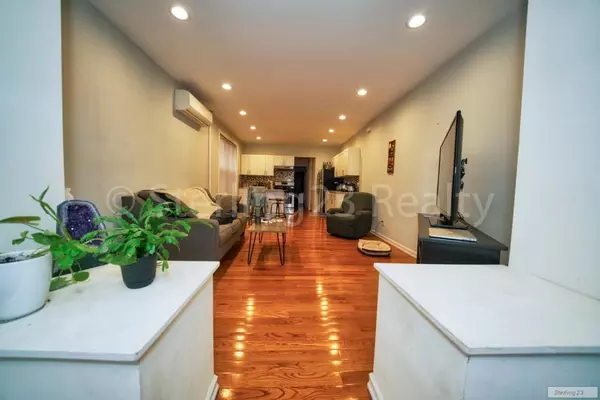 2 bedrooms apartment for rent in Astoria - Queens, New York