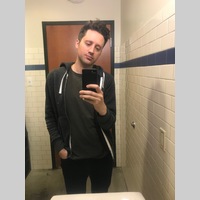 Looking for a roommate in Central Los Angeles, San Fernando Valley - Los Angeles