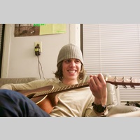 Looking for a roommate in South Side, North Side, West Side, Central - Chicago