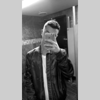 Looking for a roommate in Southwest Side, South Side, Northwest Side, North Side, Far Southwest Side, Far Southeast Side, Far North Side, West Side, Central - Chicago