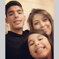 Looking for a roommate in Central Los Angeles, San Gabriel Valley, The Verdugos, Southeast, San Fernando Valley, The Harbor, Westside / South Bay - Los Angeles