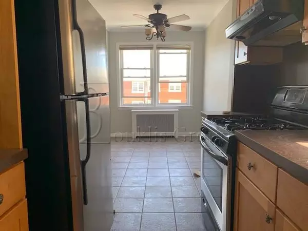 2 bedrooms apartment for rent in Astoria - Queens, New York