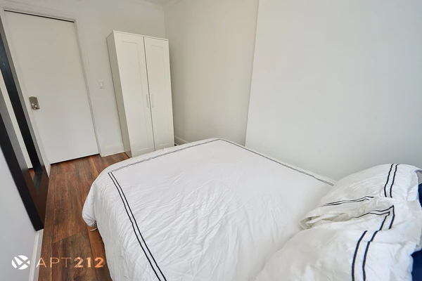 5 bedrooms apartment for rent in East Village - Manhattan, New York