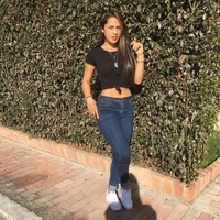 Looking for a roommate in Palm Beach County, Miami Dade, Miami Beach, Miami - Miami