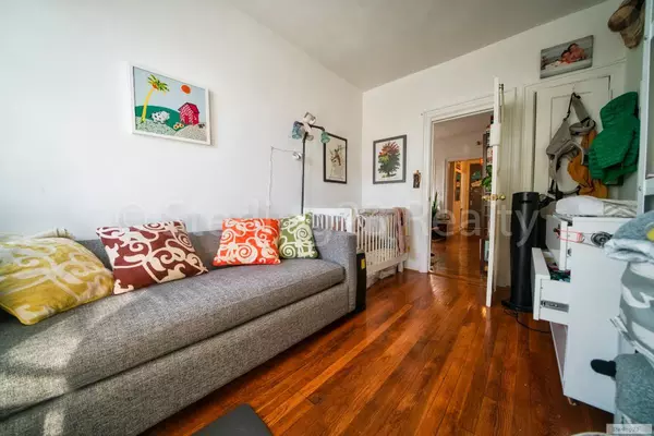 2 bedrooms apartment for rent in Astoria - Queens, New York