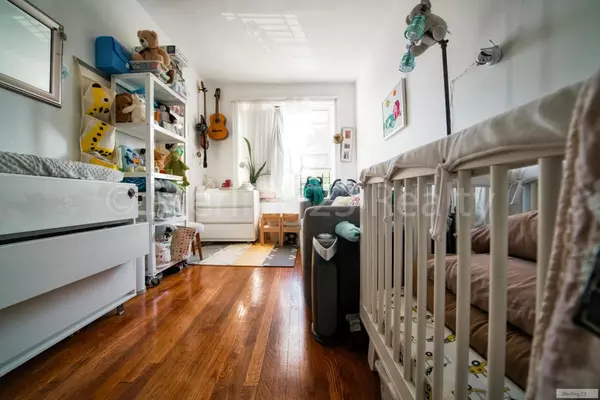 2 bedrooms apartment for rent in Astoria - Queens, New York