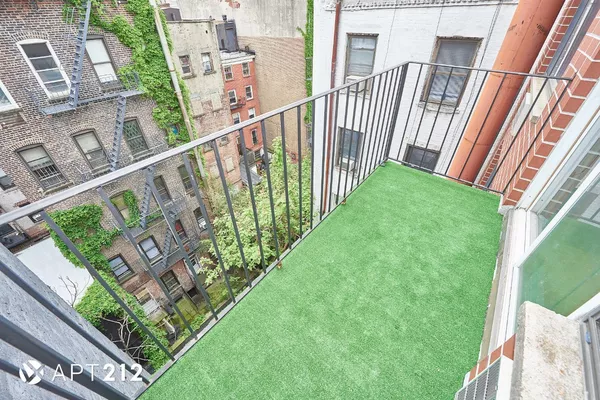 3 bedrooms apartment for rent in East Village - Manhattan, New York