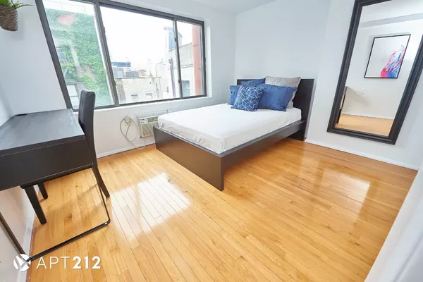 3 bedrooms apartment for rent in East Village - Manhattan, New York