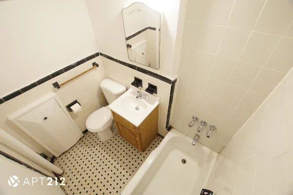 2 bedrooms apartment for rent in East Village - Manhattan, New York