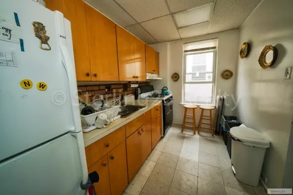 3 bedrooms apartment for rent in Astoria - Queens, New York