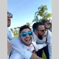 Looking for a roommate in Central Los Angeles, San Fernando Valley, Westside / South Bay - Los Angeles