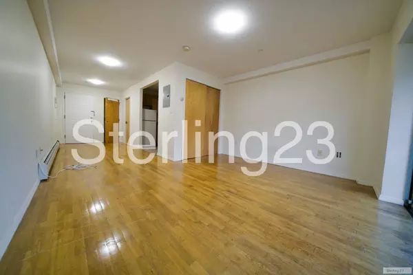 Studio Apartment for rent in Astoria - Queens, New York