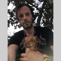 Looking for a roommate in Central Los Angeles, San Fernando Valley, Westside / South Bay - Los Angeles