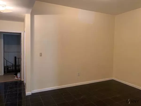 3 bedrooms apartment for rent in Belmont - The Bronx, New York