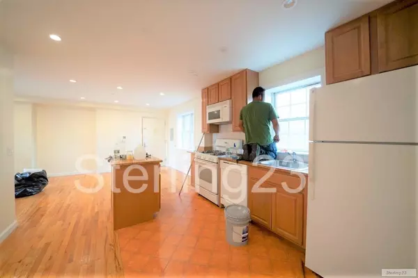 2 bedrooms apartment for rent in Astoria - Queens, New York