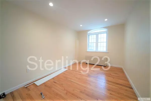 2 bedrooms apartment for rent in Astoria - Queens, New York