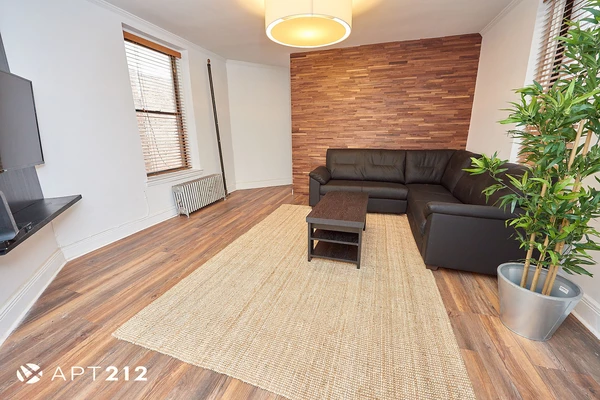 Coliving in East Village - Manhattan, New York