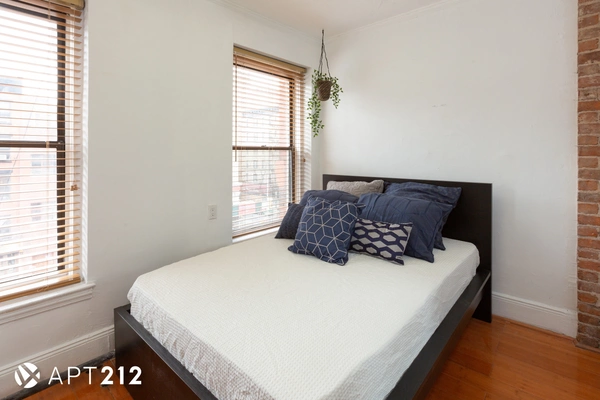 Coliving in East Village - Manhattan, New York