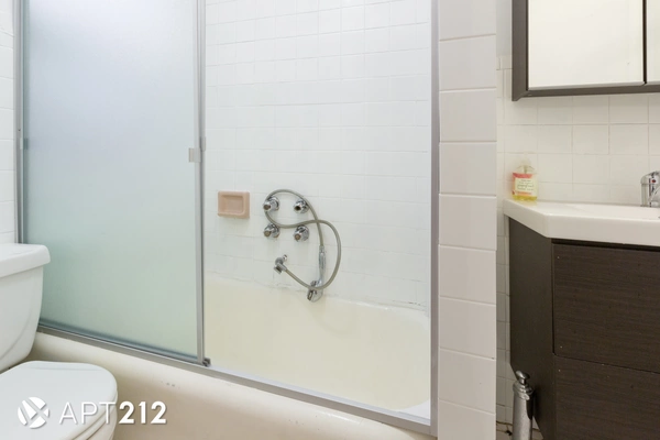 Coliving in East Village - Manhattan, New York