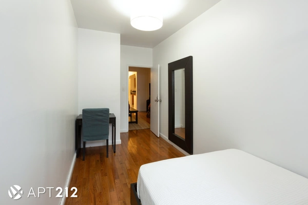 Coliving in East Village - Manhattan, New York