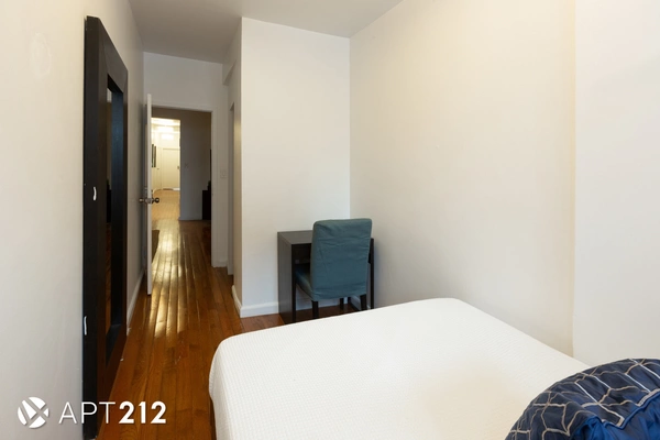Coliving in East Village - Manhattan, New York