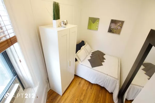 Coliving in East Village - Manhattan, New York