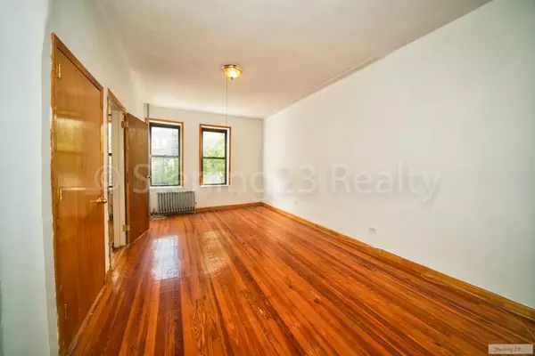 2 bedrooms apartment for rent in Astoria - Queens, New York