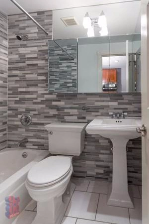 2 bedrooms apartment for rent in Lower East Side - Manhattan, New York