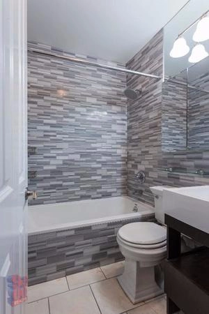 2 bedrooms apartment for rent in Lower East Side - Manhattan, New York