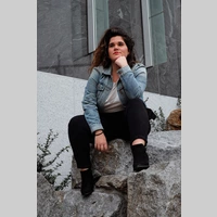 Looking for a roommate in Central Los Angeles, The Verdugos, San Fernando Valley - Los Angeles