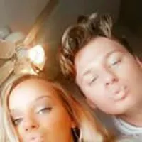 Looking for a roommate in Central Los Angeles, San Gabriel Valley, Orange County, The Verdugos, Southeast, San Fernando Valley, The Harbor, Westside / South Bay - Los Angeles