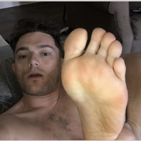 Looking for a roommate in Central Los Angeles, San Gabriel Valley, Orange County, The Verdugos, Southeast, San Fernando Valley, The Harbor, Westside / South Bay - Los Angeles