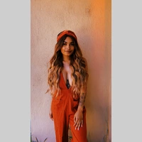 Looking for a roommate in Orange County - Los Angeles