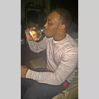 Looking for a roommate in Sw Houston, Nw Houston - Houston