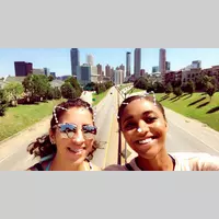 Looking for a roommate in Palm Beach County - Miami