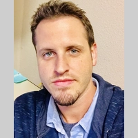 Looking for a roommate