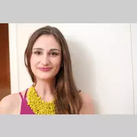 Looking for a roommate