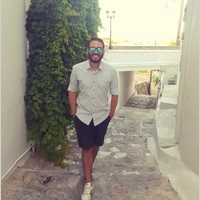 Looking for a roommate