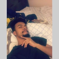 Looking for a roommate