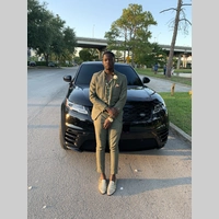 Looking for a roommate