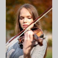 Looking for a roommate