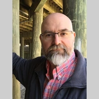 Looking for a roommate