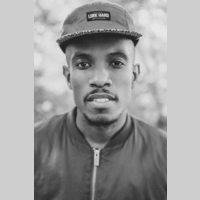 Looking for a roommate